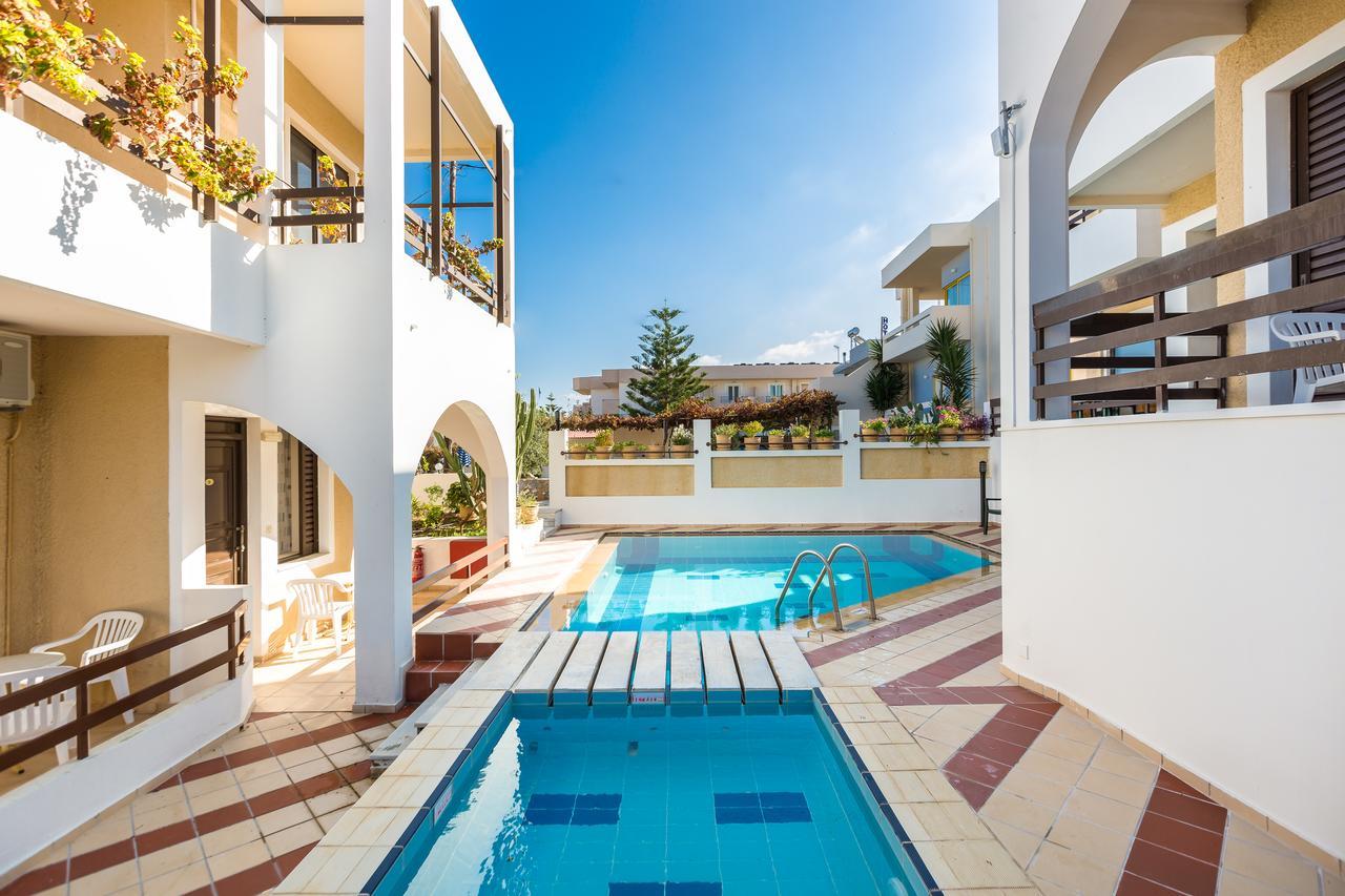 Sfáka Rosebay Apartments מראה חיצוני תמונה