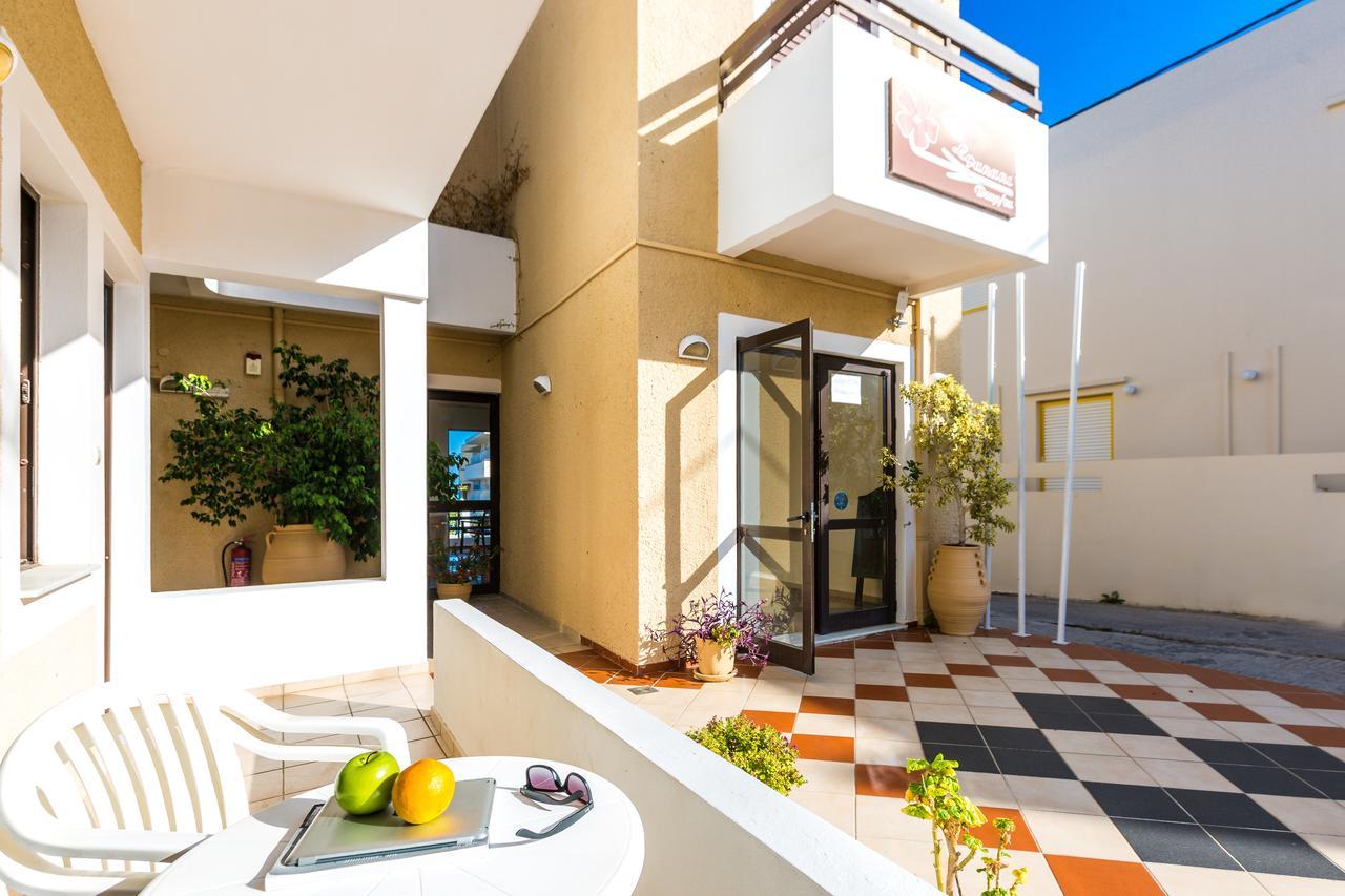 Sfáka Rosebay Apartments מראה חיצוני תמונה